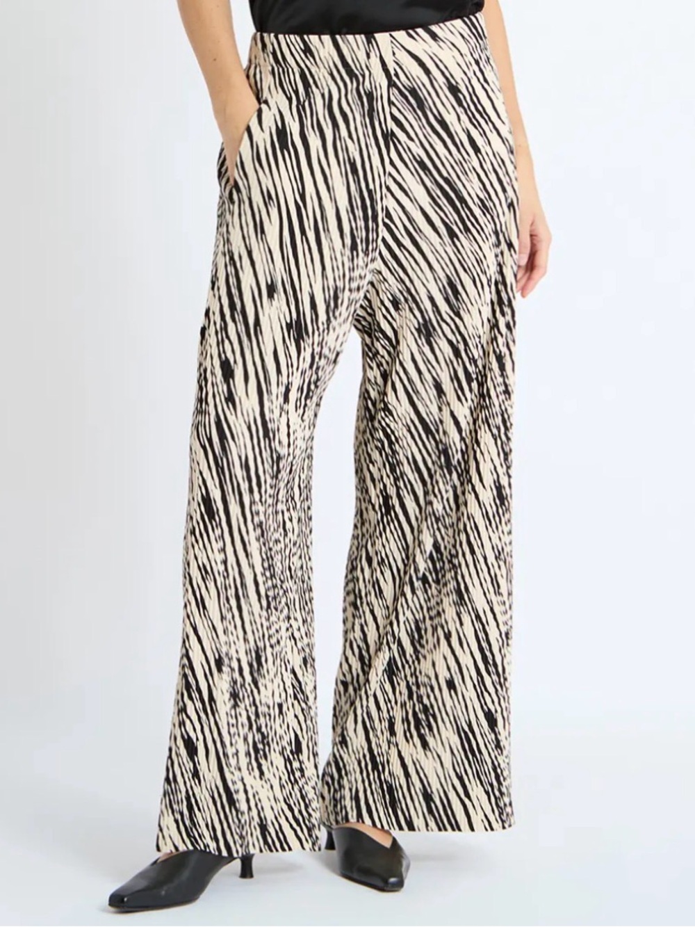 COS Pleated Wide Leg Trousers Beige Zebra Print Lightweight Pull-On Pockets